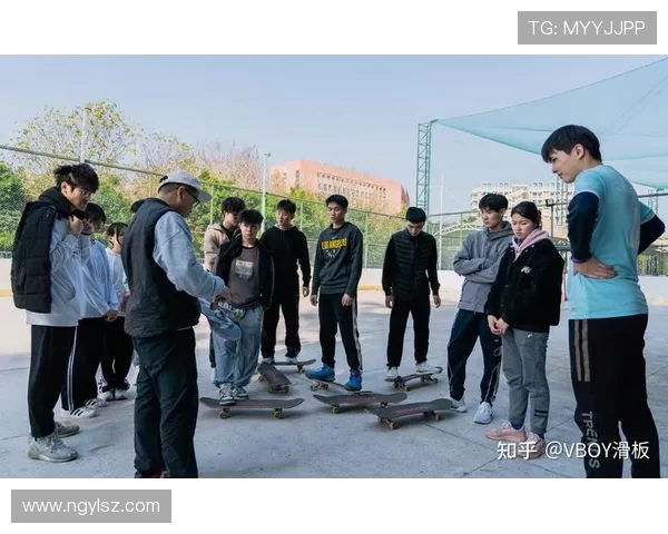 广州滑板队与杭州滑板队赛后复盘分析两队节奏与表现的深度对比