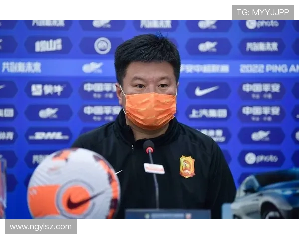 李金羽:从足球场到职场的跨越与成就分析