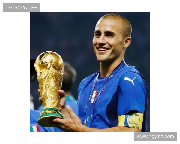 法比奥·卡纳瓦罗:传奇后卫的职业生涯与足球智慧分析 法比奥·卡纳瓦罗:传奇后卫的职业生涯与足球智慧分析