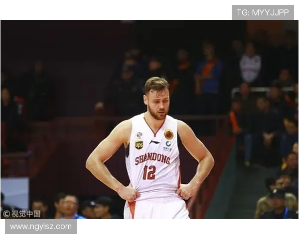 广东福建季前赛精彩回放分析与战术解读全景呈现